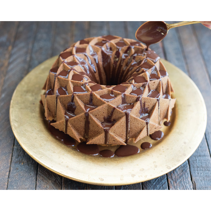 Nordic Ware NonStick Round Jubilee Bundt Cake Pan & Reviews Wayfair